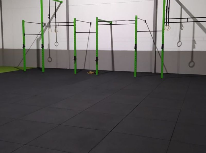 Piso/Chão/Pavimento/Tapetes - Pack de 20 peças de borracha preto premium de alta densidade (100x100cm) - Image 3